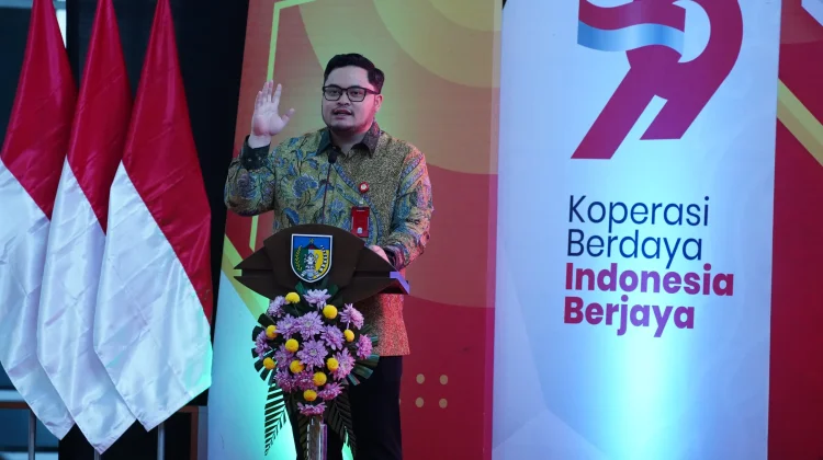 Cegah Jerat Pinjol, Bupati Kediri Ajak Anak Muda Kediri Aktif di Koperasi