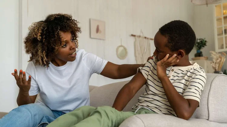 Helicopter Parenting, ketika Orang Tua Mengatur Segala Urusan Anak
