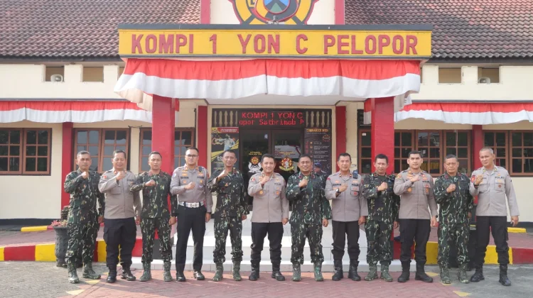Sinergi Polisi–Brimob Diperkuat, Masyarakat Diajak Aktif Jaga Keamanan Kediri