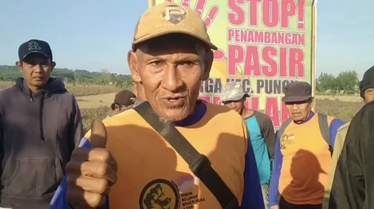 Warga Puncu Kediri Desak Tambang Pasir Dihentikan, Khawatir Mata Air Mengering