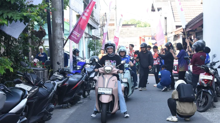 Sambut HUT Kemerdekaan, Vinanda Ajak Warga Jenggolo Indah Perkuat Gotong-Royong