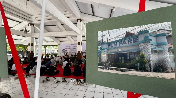 Dari Kamera, Generasi Muda Kediri Menemukan Cerita Sejarah di Pare