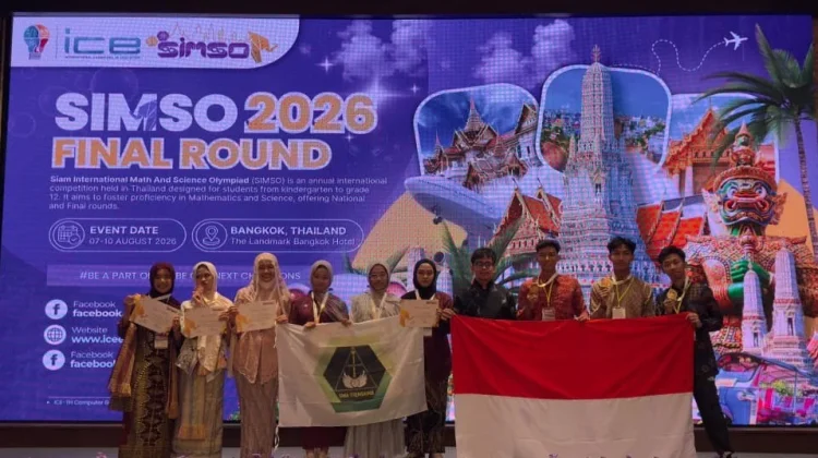 Kompetisi SIMSO Thailand Antar Siswa Trensains Tebuireng Raih 19 Penghargaan