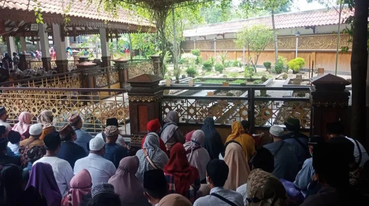 Menjelang Muktamar NU, Akses Ziarah Makam Gus Dur Dibuka 24 Jam