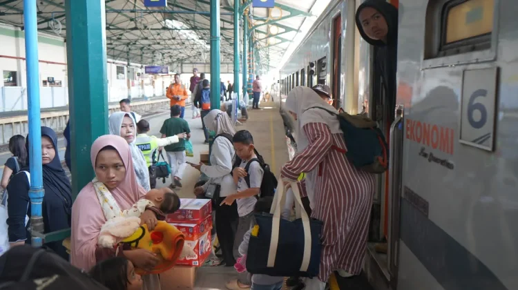 Mobilitas Tinggi, KAI Daop 7 Madiun Catat Kenaikan Penumpang 0,46 Persen