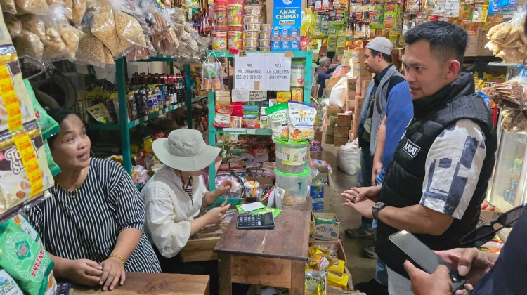 Sidak Pasar, Satgas Pangan Pastikan Harga Beras Premium Sesuai HET