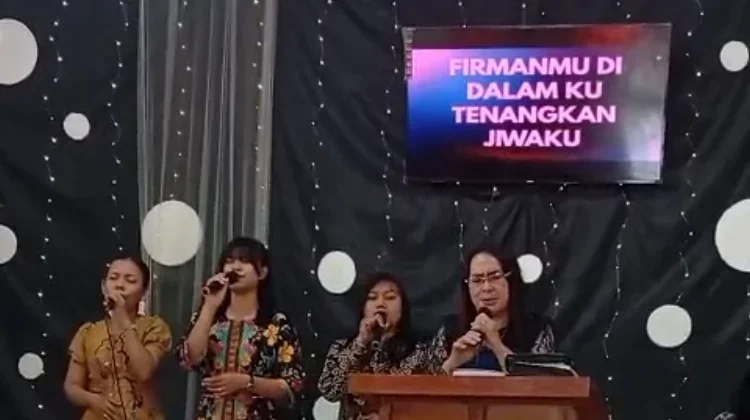 Murid Kristus Berakar Kuat