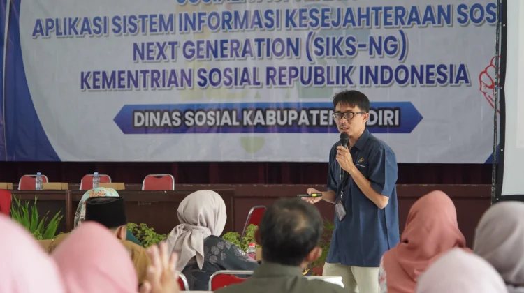 Puluhan Ribu Warga Kabupaten Kediri Antre Perbaiki Desil