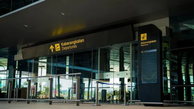 Pengelolaan Beralih, Operasional Bandara Dhoho Tetap Berjalan