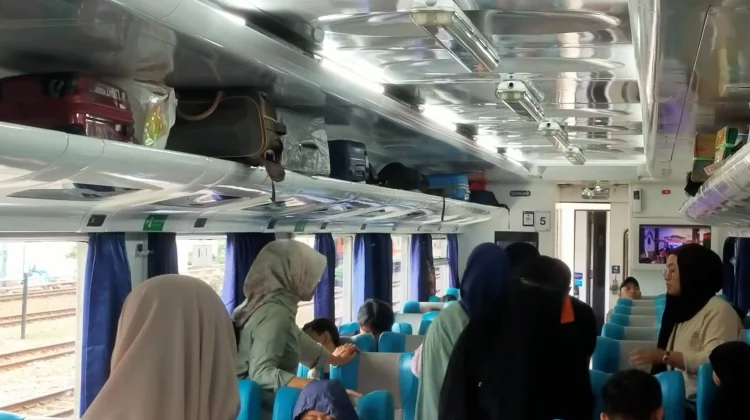 Jumlah Penumpang Naik 6 Persen, KAI Daop 7 Beri Apresiasi