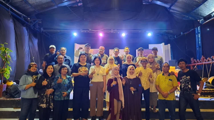 Lestarikan Tembang Legendaris, Komunitas TKKR Gandeng Musisi Lintas Generasi