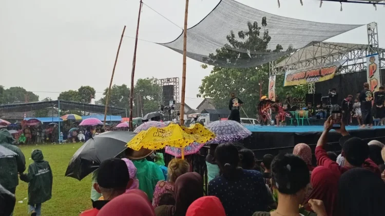 Lestarikan Budaya, TMMD Hadirkan Reog dan Seni Jaranan