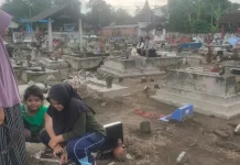 Tradisi Nyekar jelang Ramadan, Permintaan Bunga Meningkat