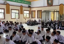 Why Some Indonesians Proud to be a Santri?