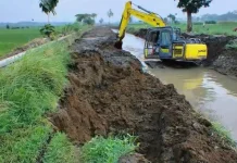 Mitigasi Banjir, Pemkab Jombang Intensifkan Normalisasi Saluran Irigasi