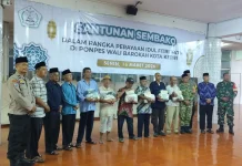 Pererat Silaturahmi, Ponpes Wali Barokah Berbagi 750 Sembako untuk Kaum Dhuafa