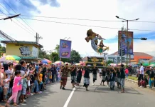 Ribuan Warga Memadati Festival Ogoh-ogoh Tahun Baru Saka 1948