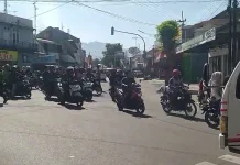 Macet Panjang H+3 Lebaran, Simpang Kandangan Kediri Padat