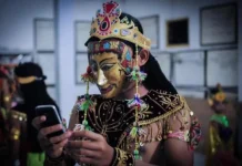 Wayang Topeng hingga Ludruk Disuguhkan dalam Pameran Fotografi di Jombang