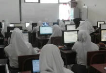 Antusias Tinggi, Siswa Jombang Serbu Pendaftaran KIP