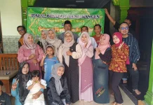 Tradisi Khas Nusantara 'Halalbihalal' Masih Terjaga hingga Kini