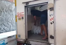 Permintaan Es Tube Meningkat Seiring Maraknya Halalbihalal