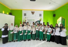 Konsisten Salurkan ZIS, Siswa Yatim Dhuafa di Jombang Dapat Dukungan Pendidikan