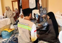 Petugas Kloter SUB 63 Jombang Intensifkan Visitasi Pantau Kesehatan Jemaah