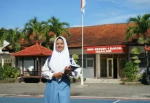 PKL Jadi Jalan Siswi SMKN Raih Dunia Kerja