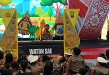 Kampanye Indonesia Sehat, 150 Anak TK Antusias Ikuti Pertunjukan Wayang Kardus