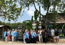 Kolaborasi Mahasiswa dan Warga di Jombang Perkuat Kepedulian Lingkungan Desa