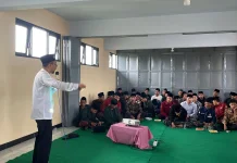Ecoton dan IAIFA Kediri dorong Pesantren Mandiri Sampah
