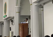 Sedekah Jalan Mendekatkan Diri kepada Allah