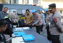 Mitigasi Bidpropam Polda Jatim, Puluhan Personel Jalani Tes Urine