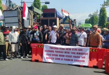 Petani Lereng Gunung Kelud Minta Pengelolaan Hutan Tetap Bersama Perhutani