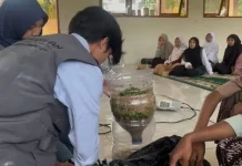 Komposter dari Galon Bekas, Inovasi Mahasiswa UB Kediri Ajak Warga Bebas Sampah