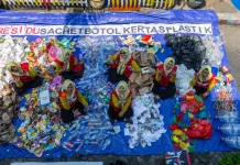 ECOTON dan Warga Selamatkan Kali Tebu Melalui Kampung MOZAIK