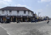 Harapan Lima Generasi di Balik Dinding Tua Jl Stasiun Kota Kediri