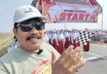 Pesona Bandara Dhoho Hiasi Gerak Jalan 61 Regu Tingkat SD di Kediri