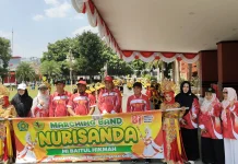 HUT RI, Puluhan Kontingen Drumband MI se-Kediri Kibarkan Semangat Kemerdekaan