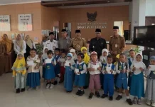 Ratusan Pelajar dan Anak Yatim di Kediri Terima Bantuan Pendidikan