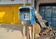 Sisa-Sisa Artefak Telepon Umum Masih Banyak Dijumpai di Kediri