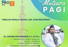 Ustaz Ahmad Fakhruddin Ajak Muslim Bercermin pada Diri