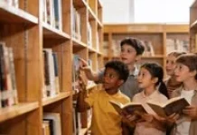 Orang Tua Berperan Bangun Budaya Baca Anak di Era Digital