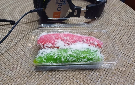 Kue Plenggong Hadirkan Nostalgia Jajanan Kediri Tempo Dulu