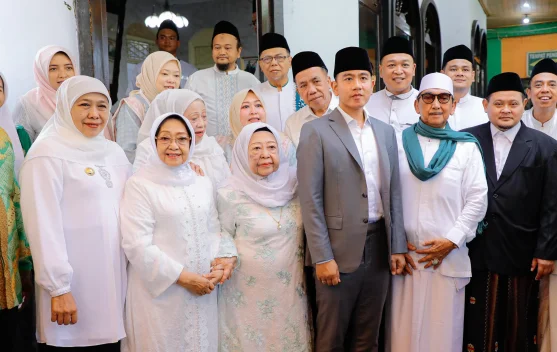 Khofifah Tegaskan Nilai Perjuangan KH.Wahab Hasbullah Jadi Fondasi Pesantren