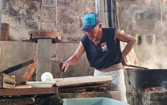 Dolar Menguat, Perajin Tahu di Kediri Kurangi Produksi