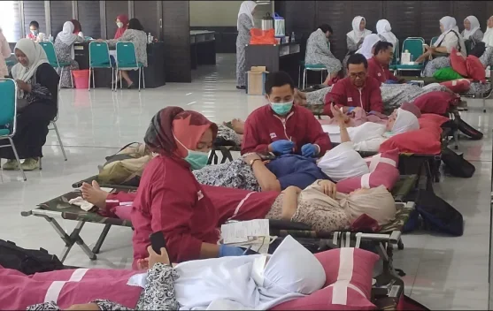 Antusiasme Donor Masyarakat Meningkat, Stok Darah PMI Kediri 457 Kantong