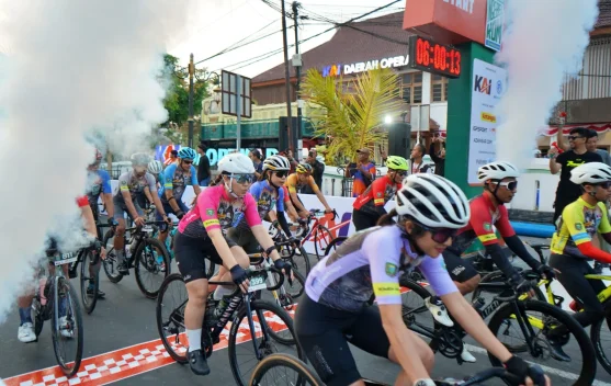 Ratusan Pesepeda Tujuh Negara Meriahkan KAI Ngebel KOM 2026