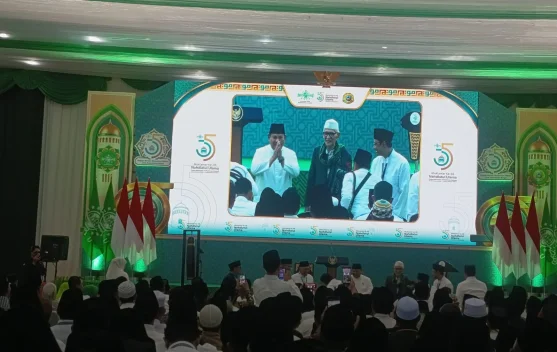 Presiden Prabowo Terima KTA NU Seumur Hidup di Jombang